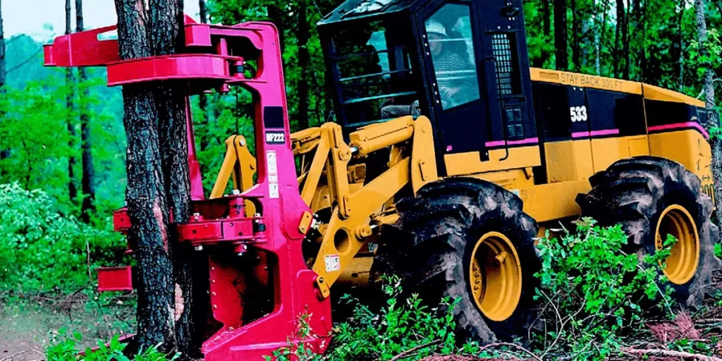 Máquinas florestais - Feller buncher